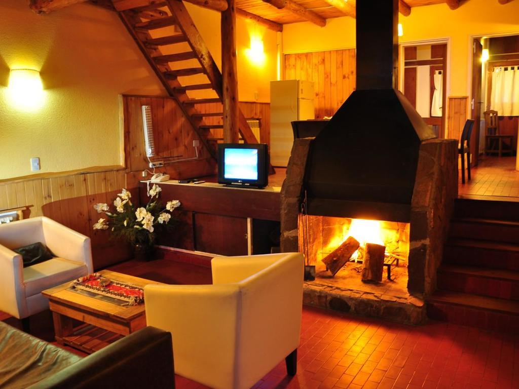 Hotel Y Cabanas Del Nevado Caviahue Bagian luar foto
